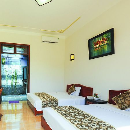 Galaxy Homestay Hoi An Exteriör bild
